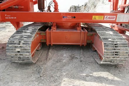 S330 — variable gauge, under a stone cutting machine for MF S.p.A. — 2 of 4